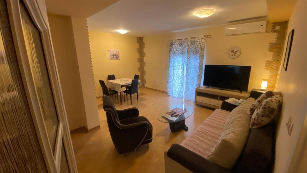 Belada Apartment Budva Buitenkant foto